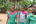 Onderweg naar school in Malawi