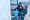 Muna, haar zussen en broers hebben allemaal van UNICEF winterkleren gekregen.