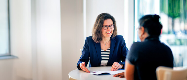 Annemarie, relatiemanager nalaten